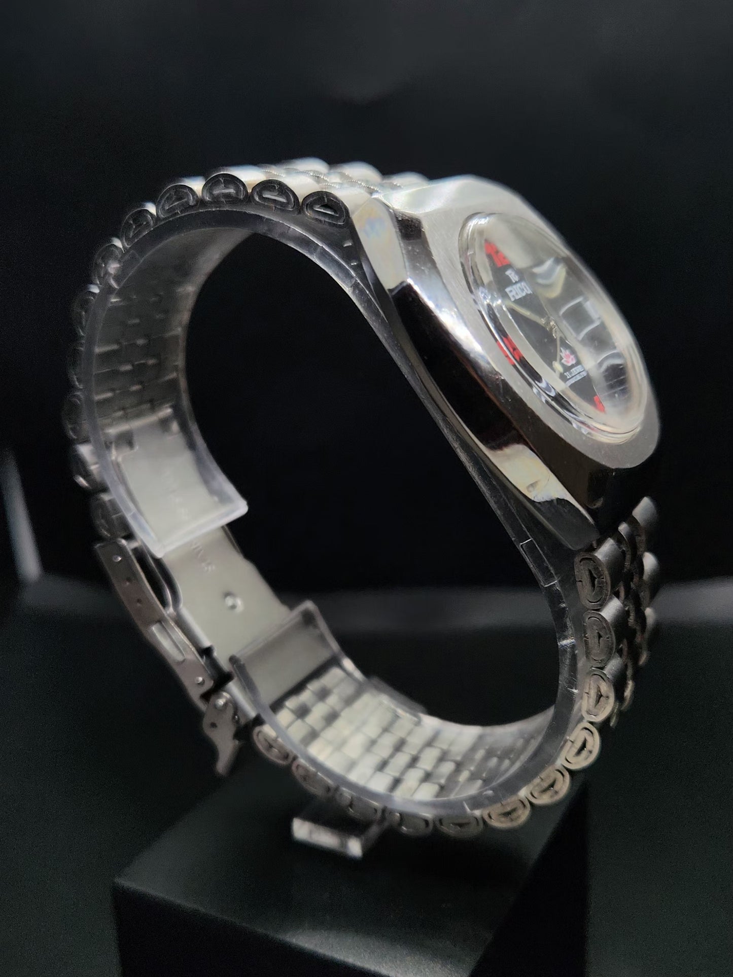 Vintage Ricoh R31 Automatic Black Face New Bracelet 21 Jewels Day-Date Men's Wrist Watch AS10