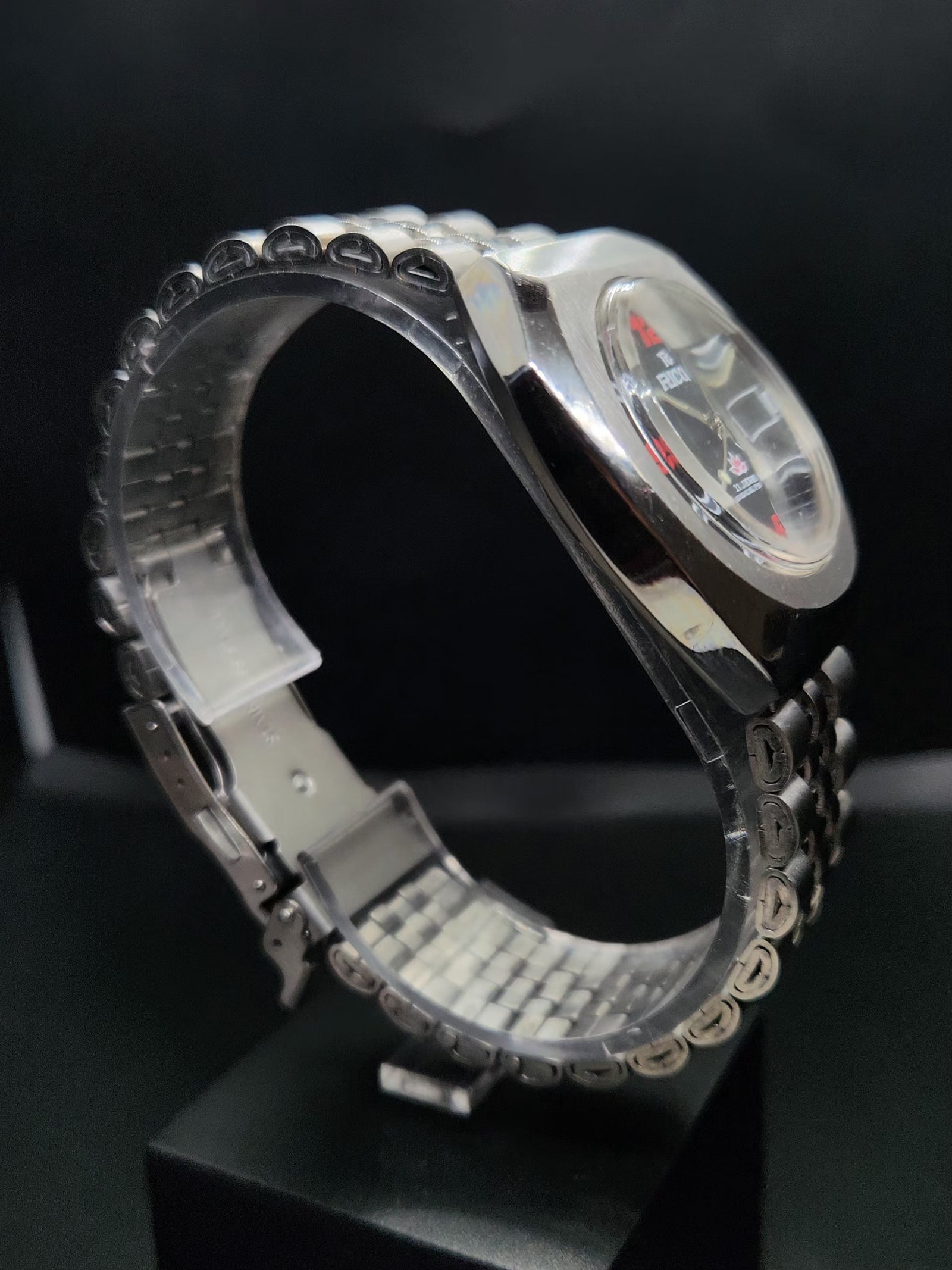 Vintage Ricoh R31 Automatic Black Face New Bracelet 21 Jewels Day-Date Men's Wrist Watch AS10