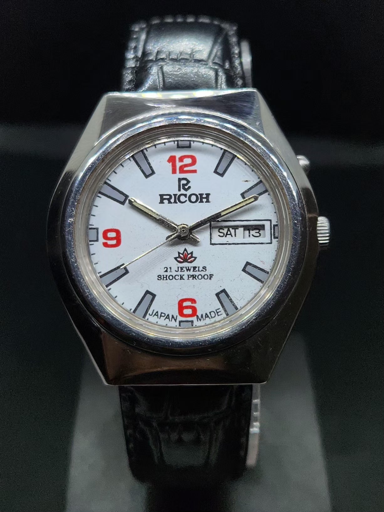 Vintage Ricoh R31 Automatic White Face New Strap 21 Jewels Day-Date Men's Wrist Watch AS12