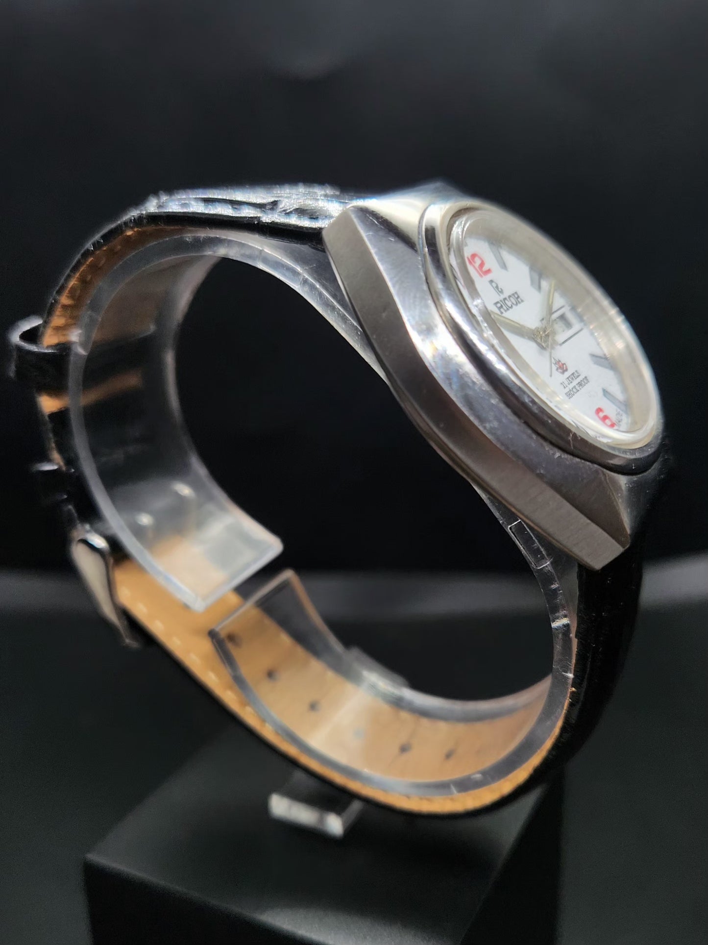Vintage Ricoh R31 Automatic White Face New Strap 21 Jewels Day-Date Men's Wrist Watch AS12