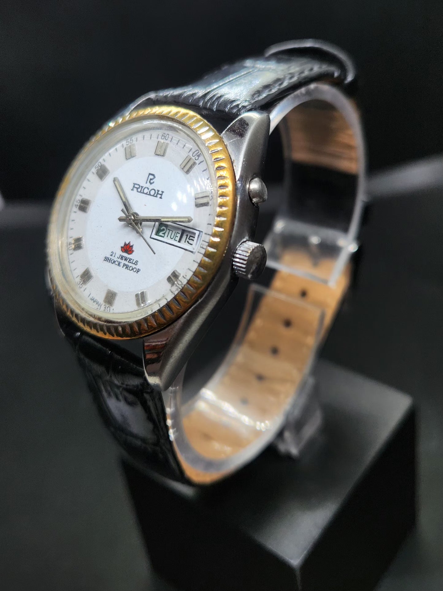 Vintage Ricoh R31 Automatic White Face New Strap 21 Jewels Day-Date Men's Wrist Watch AS13