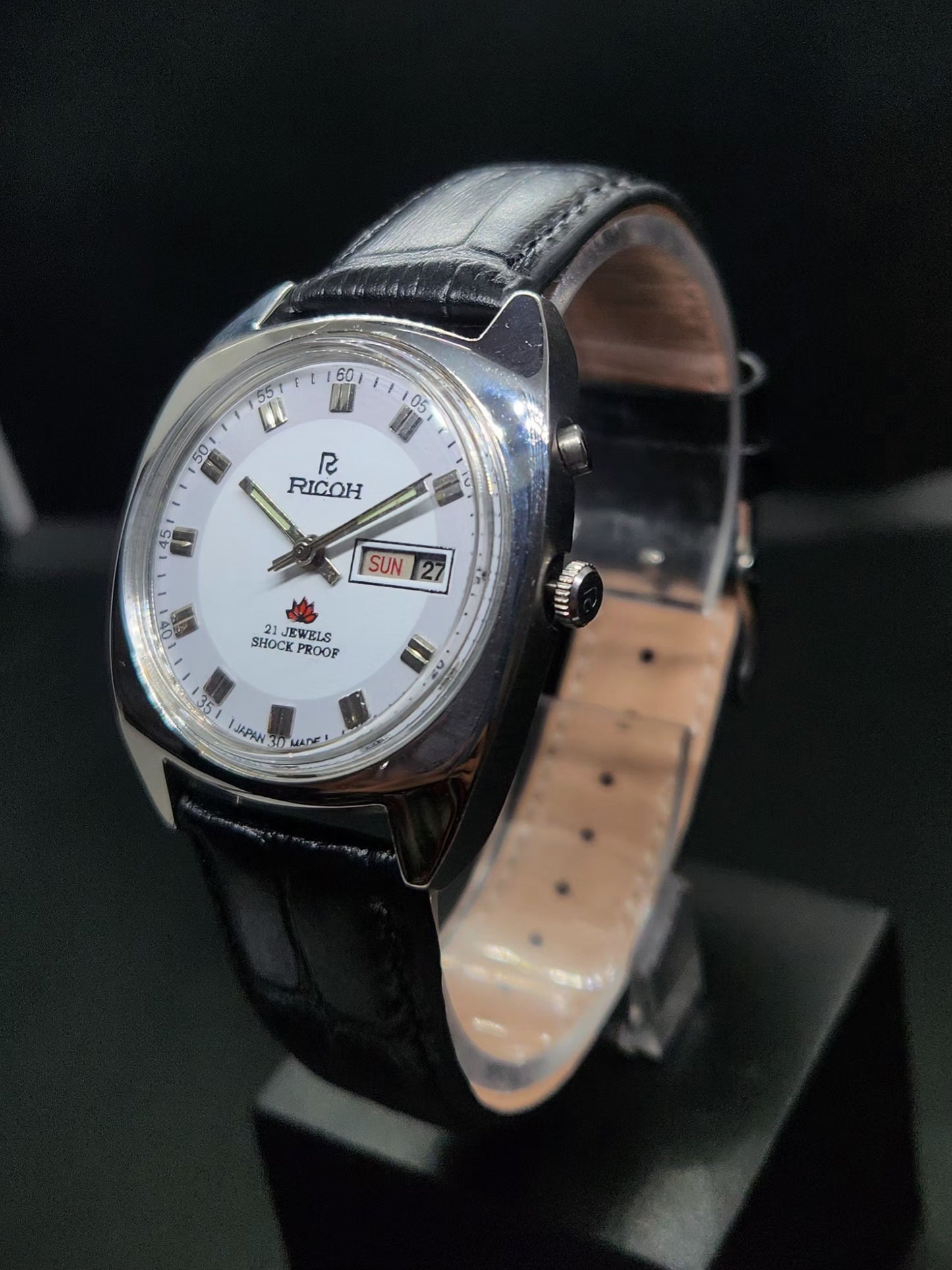 Vintage Ricoh R31 Automatic White Face New Strap 21 Jewels Day-Date Men's Wrist Watch AS14