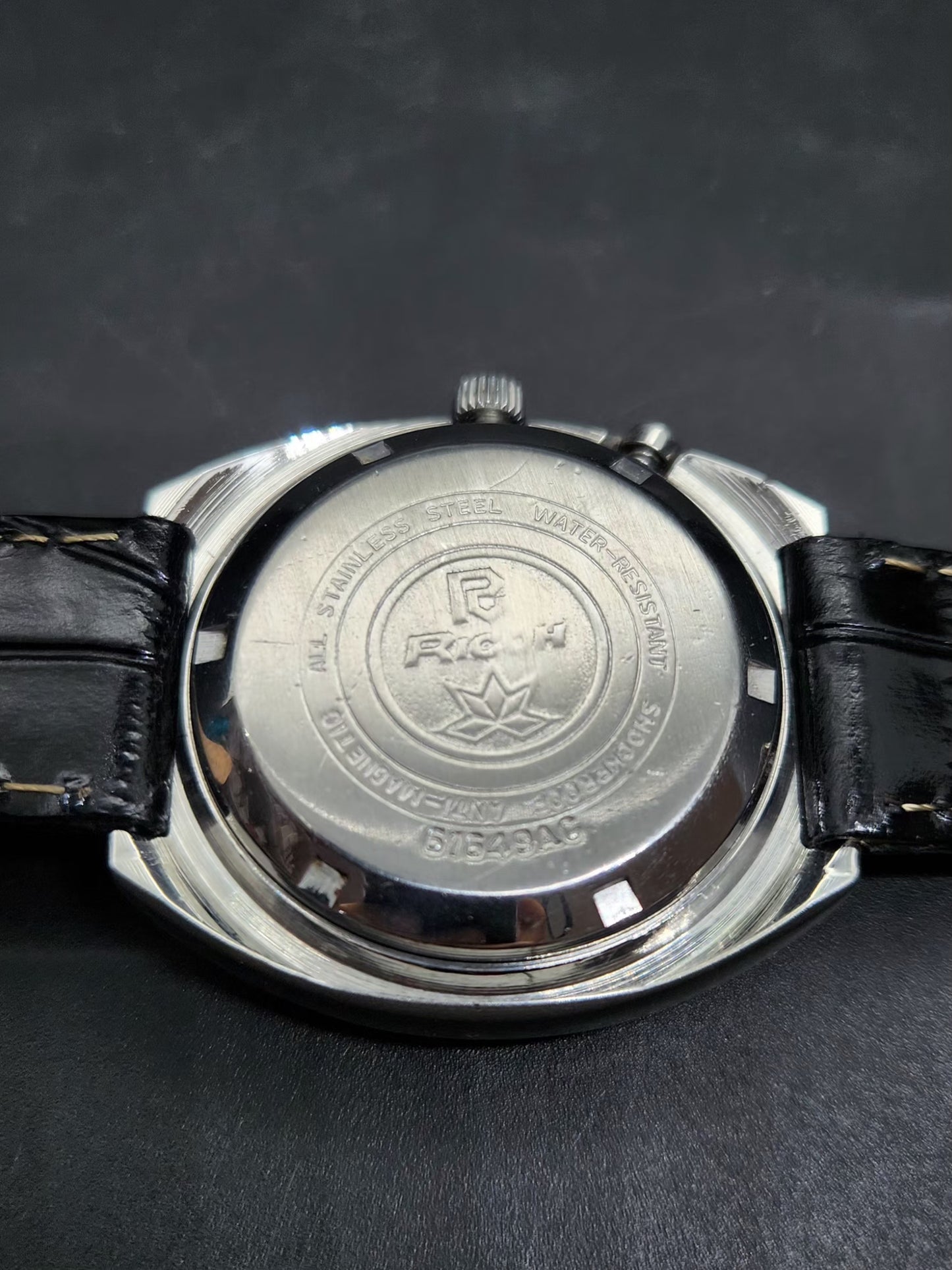 Vintage Ricoh R31 Automatic Silver Face New Strap 21 Jewels Day-Date Men's Wrist Watch AS17