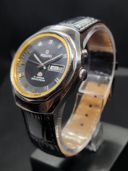 Vintage Ricoh R31 Automatic Black Face New Strap 21 Jewels Day-Date Men's Wrist Watch AS18
