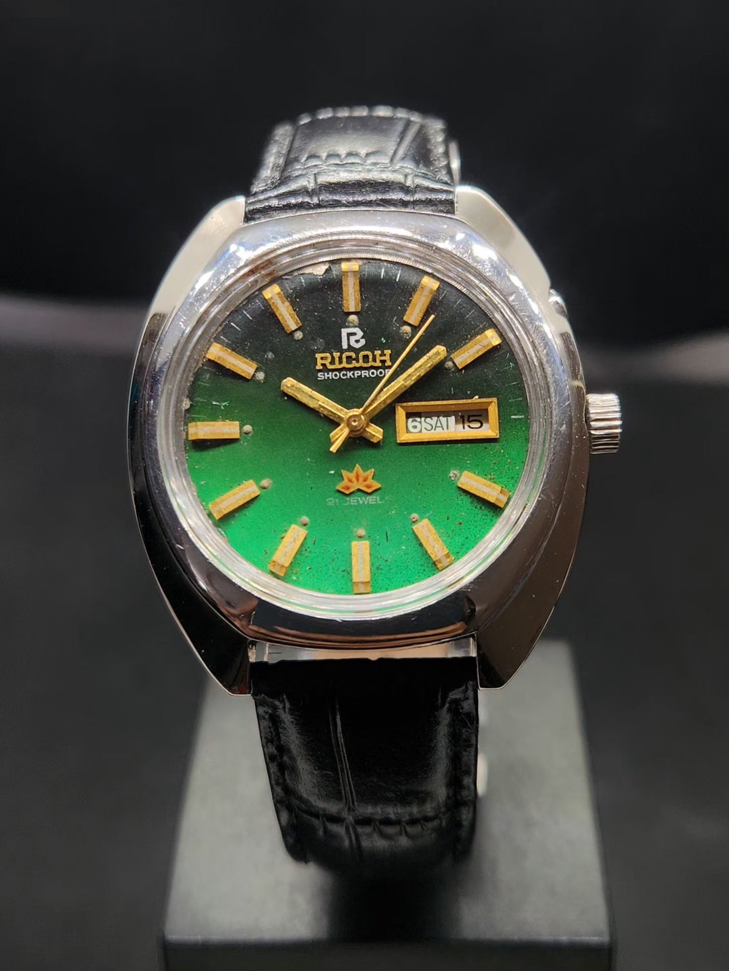 Vintage Ricoh R31 Automatic Green Face New Strap 21 Jewels Day-Date Men's Wrist Watch AS19
