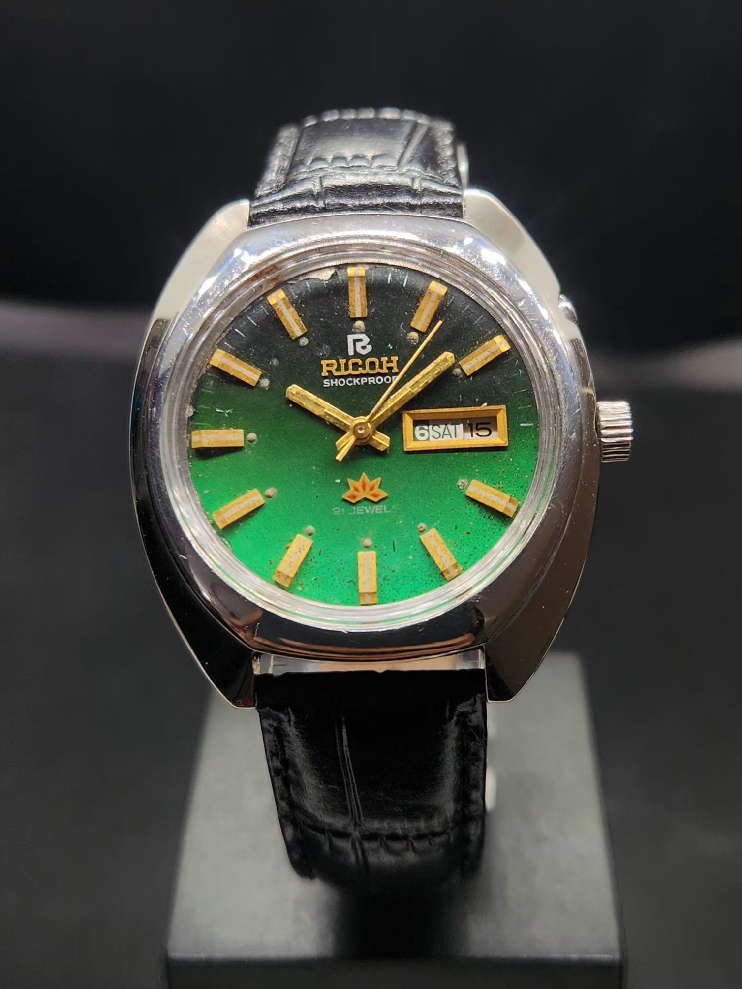 Vintage Ricoh R31 Automatic Green Face New Strap 21 Jewels Day-Date Men's Wrist Watch AS19