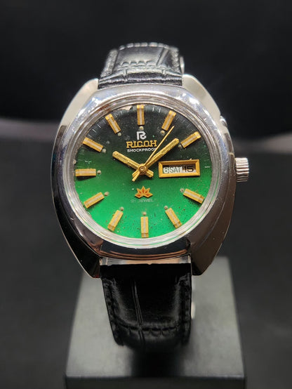 Vintage Ricoh R31 Automatic Green Face New Strap 21 Jewels Day-Date Men's Wrist Watch AS19