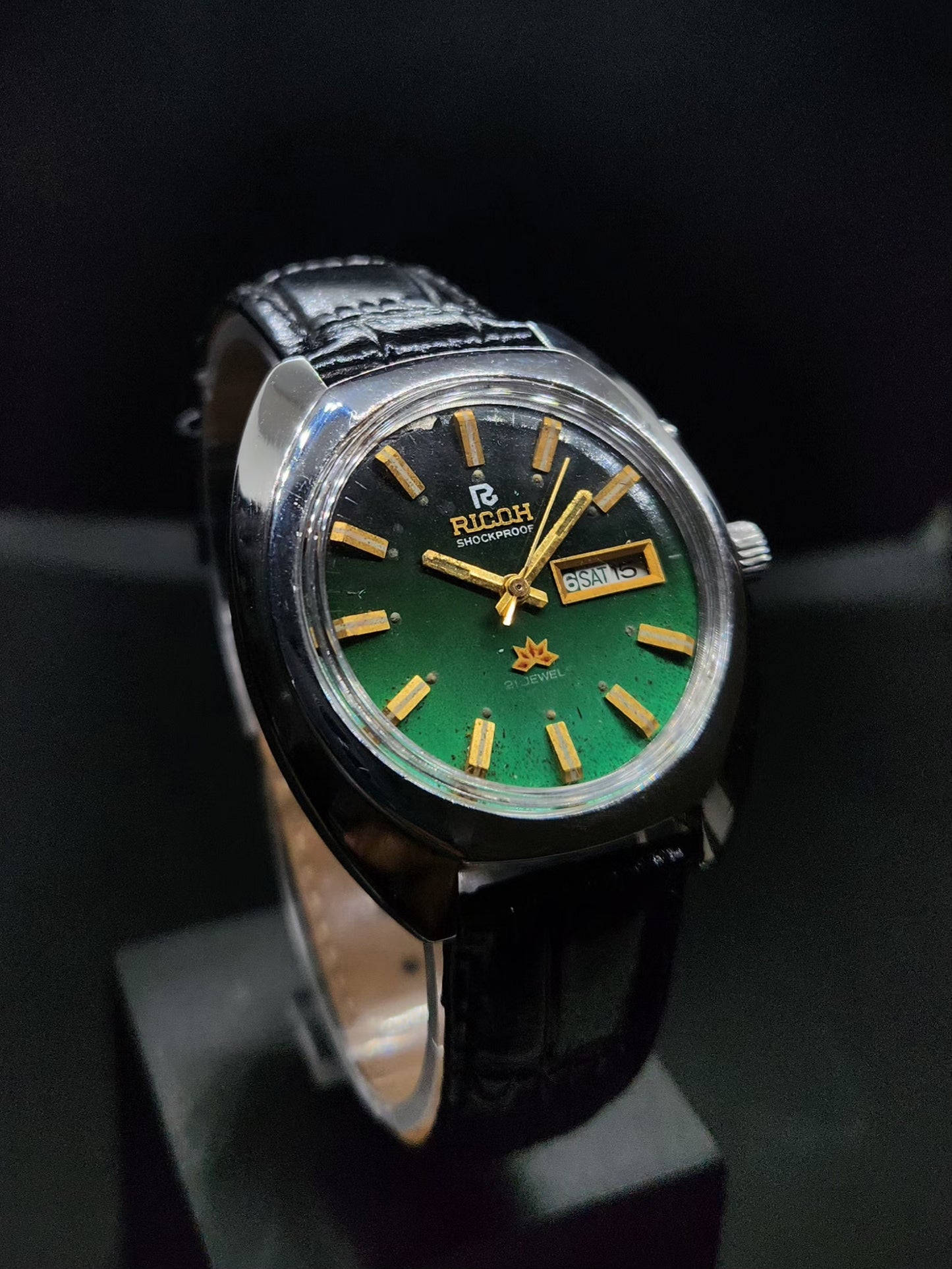 Vintage Ricoh R31 Automatic Green Face New Strap 21 Jewels Day-Date Men's Wrist Watch AS19