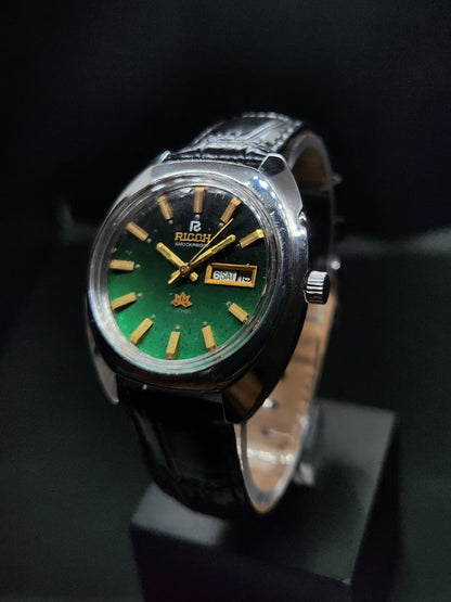 Vintage Ricoh R31 Automatic Green Face New Strap 21 Jewels Day-Date Men's Wrist Watch AS19