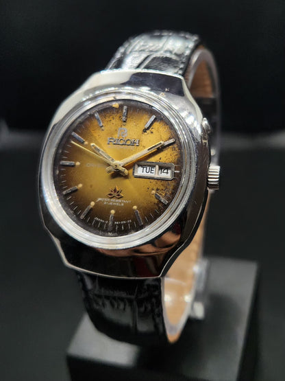 Vintage Ricoh R31 Automatic Gold Face New Strap 21 Jewels Day-Date Men's Wrist Watch AS24