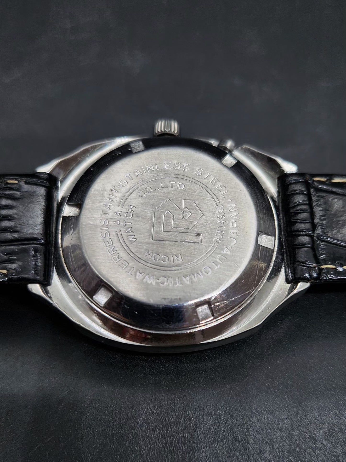 Vintage Ricoh R31 Automatic Gold Face New Strap 21 Jewels Day-Date Men's Wrist Watch AS24