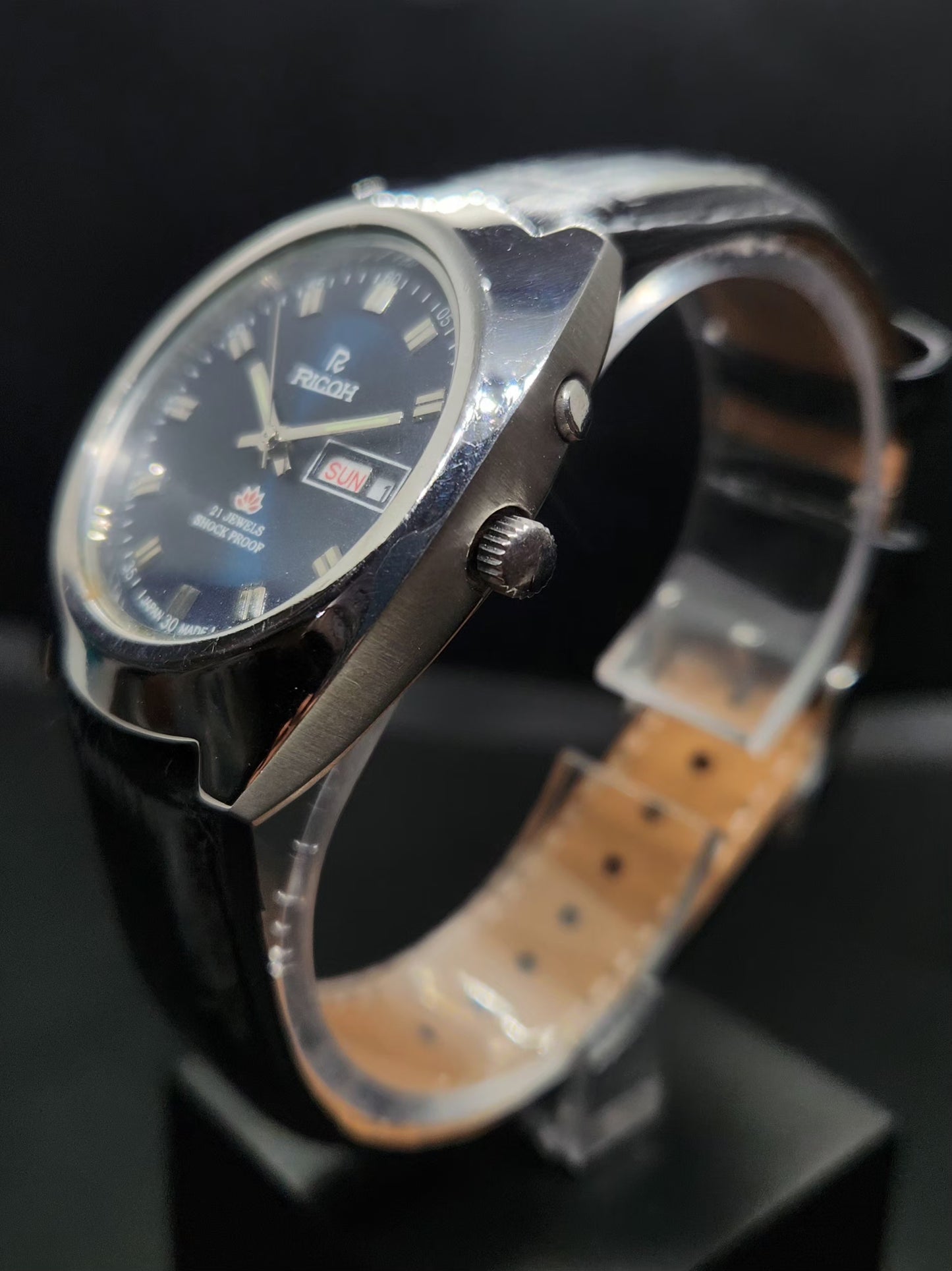 Vintage Ricoh R31 Automatic Blue Face New Strap 21 Jewels Day-Date Men's Wrist Watch AS25