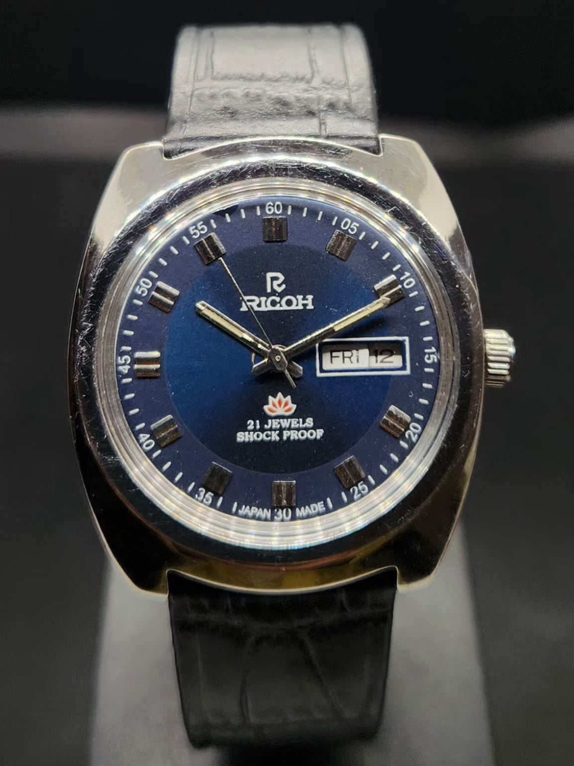 Vintage Ricoh R31 Automatic Blue Face New Strap 21 Jewels Day-Date Men's Wrist Watch AS26