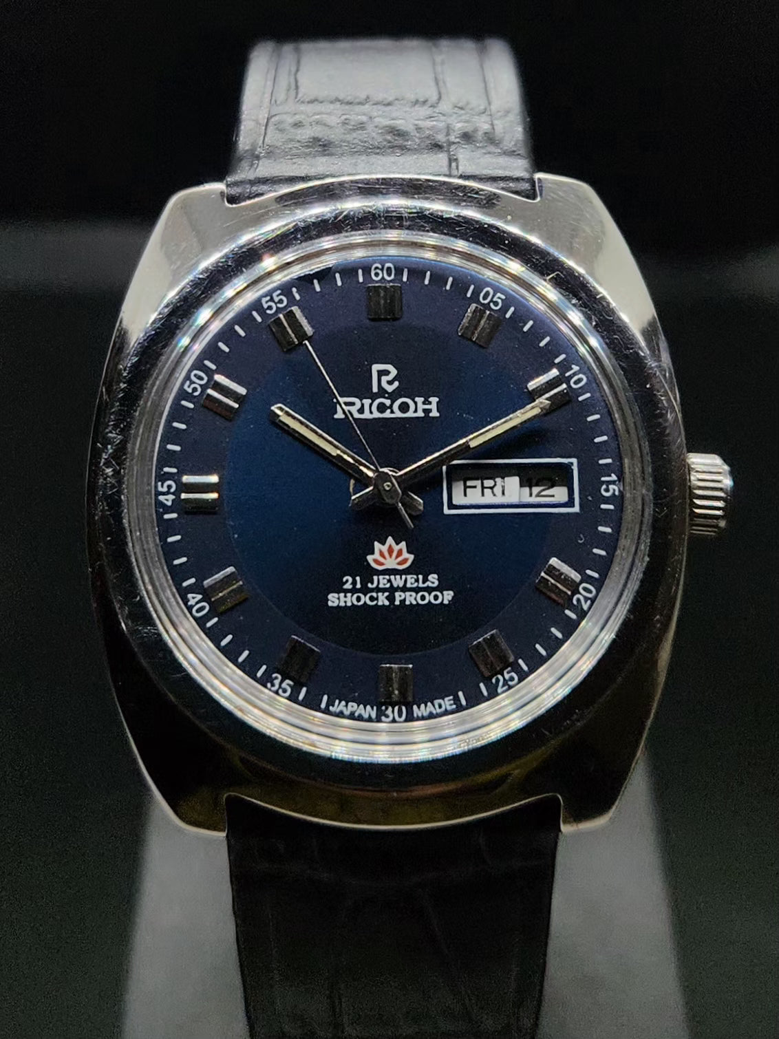 Vintage Ricoh R31 Automatic Blue Face New Strap 21 Jewels Day-Date Men's Wrist Watch AS26