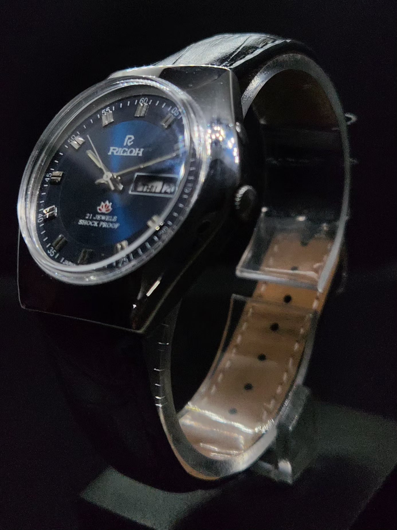Vintage Ricoh R31 Automatic Blue Face New Strap 21 Jewels Day-Date Men's Wrist Watch AS27