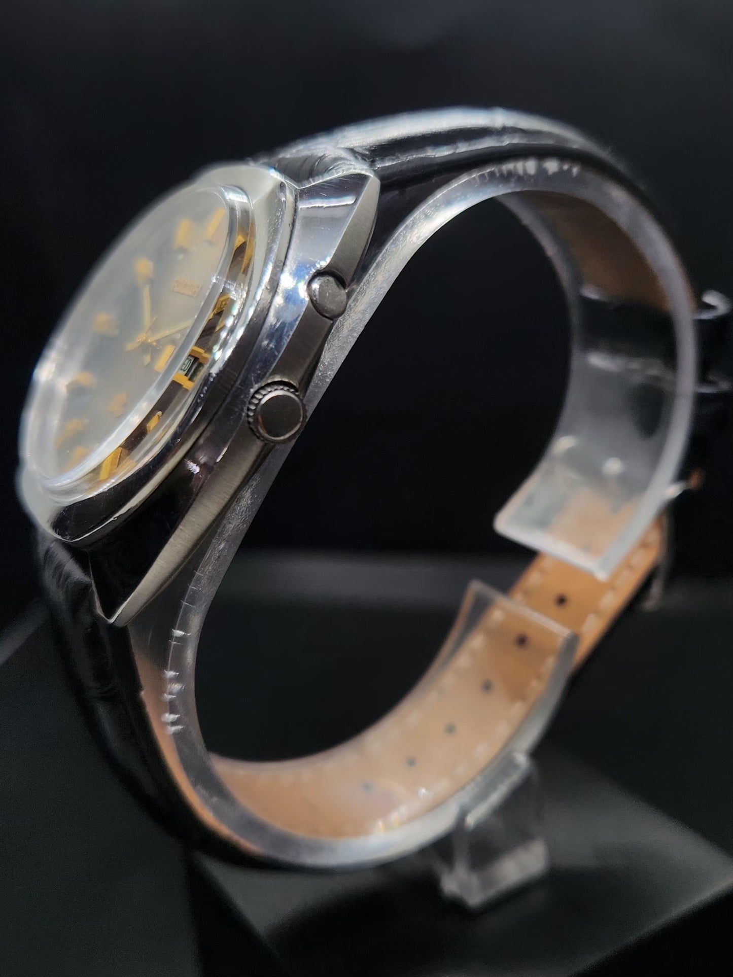 Vintage Ricoh R31 Automatic Brown Face New Strap 21 Jewels Day-Date Men's Wrist Watch AS29