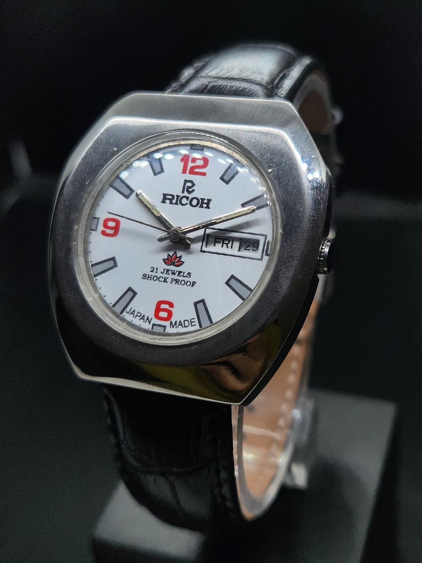 Vintage Ricoh R31 Automatic White Face New Strap 21 Jewels Day-Date Men's Wrist Watch AS30