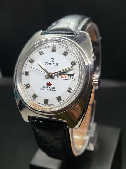Vintage Ricoh R31 Automatic White Face New Strap 21 Jewels Day-Date Men's Wrist Watch AS31