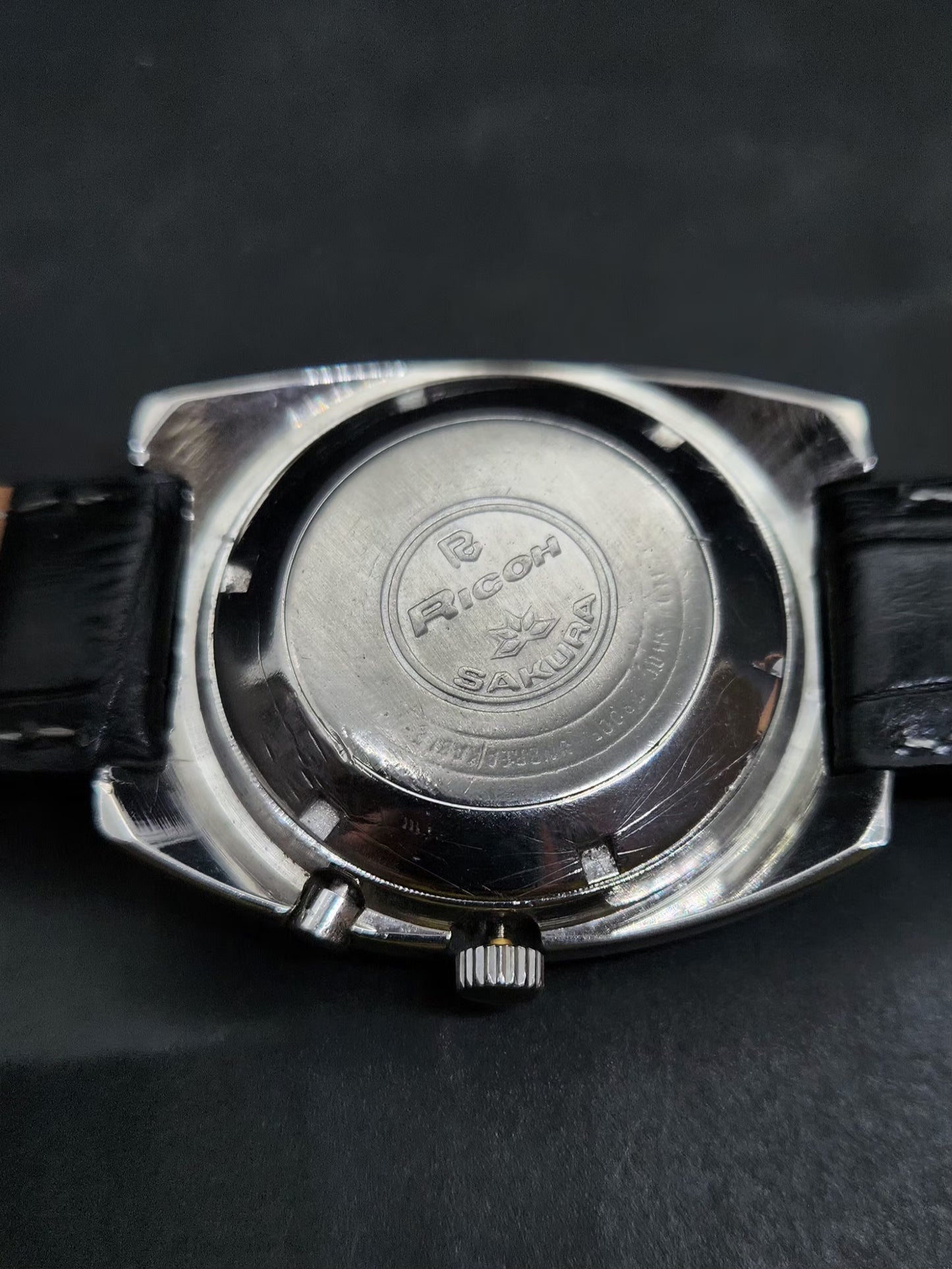 Vintage Ricoh R31 Automatic White Face New Strap 21 Jewels Day-Date Men's Wrist Watch AS31