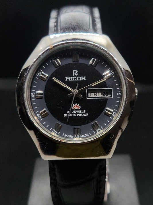 Vintage Ricoh R31 Automatic Black Face New Strap 21 Jewels Day-Date Men's Wrist Watch AS33