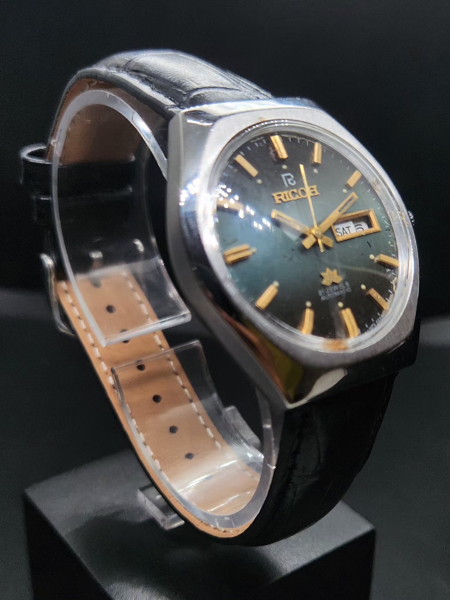 Vintage Ricoh R31 Automatic Green Face New Strap 21 Jewels Day-Date Men's Wrist Watch AS36