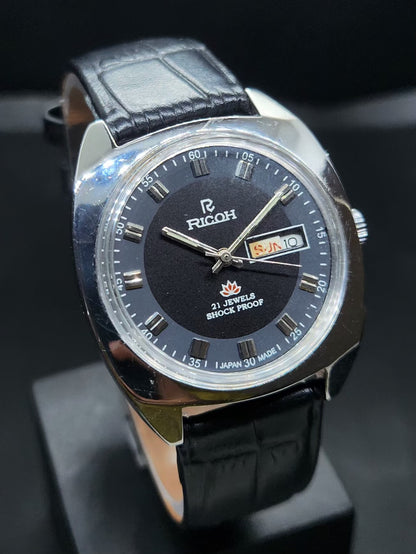 Vintage Ricoh R31 Automatic Black Face New Strap 21 Jewels Day-Date Men's Wrist Watch AS38