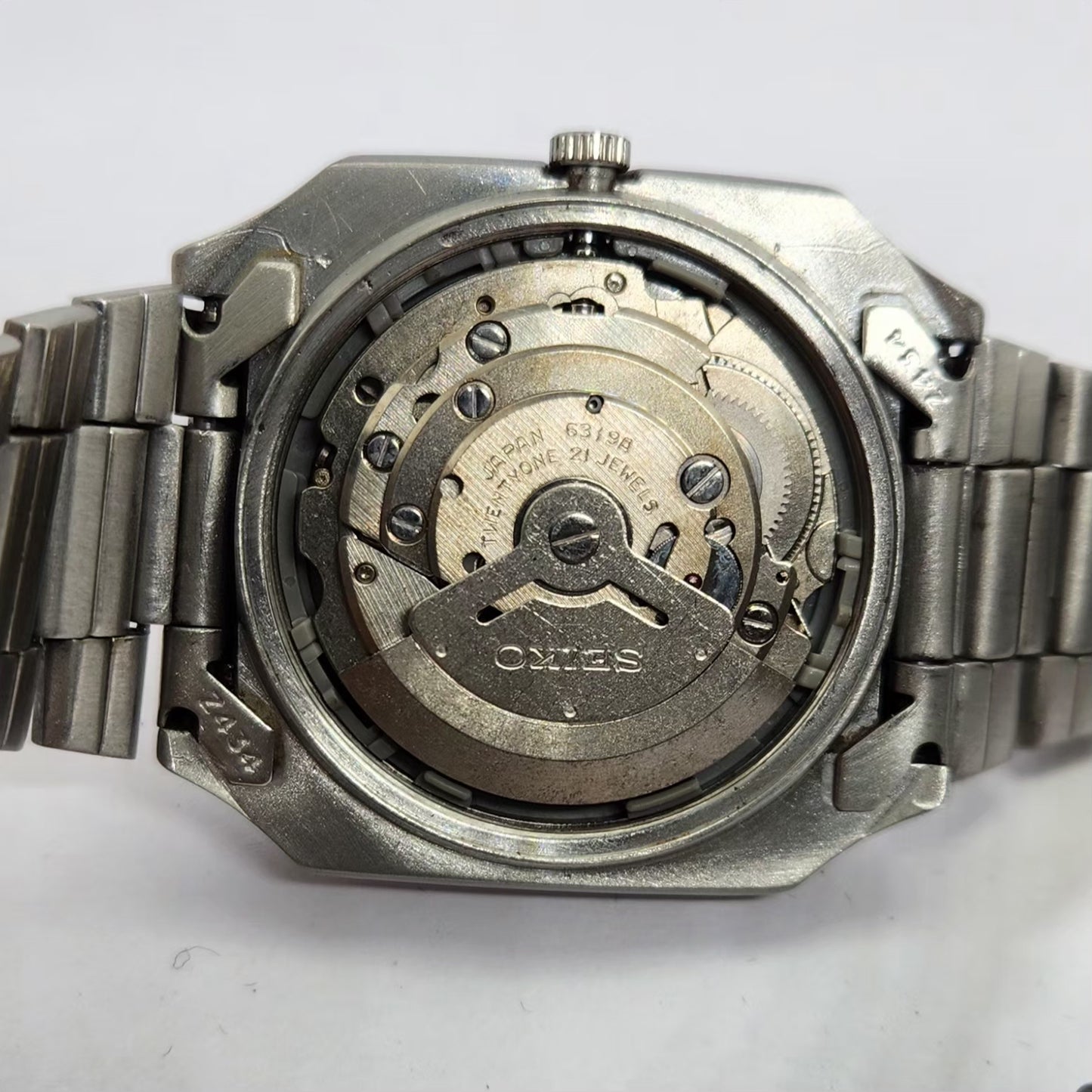 Vintage 1976 Original Seiko 5 Automatic 6110-8000 Silver face 21 Jewels Day-Date Japanese Men's Wrist Watch OG206
