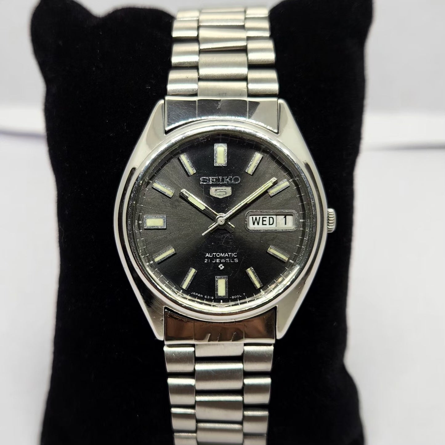 Vintage 1971 Original Seiko 5 Automatic 6119-8000 Black face 21 Jewels Day-Date Japanese Men's Wrist Watch OG208
