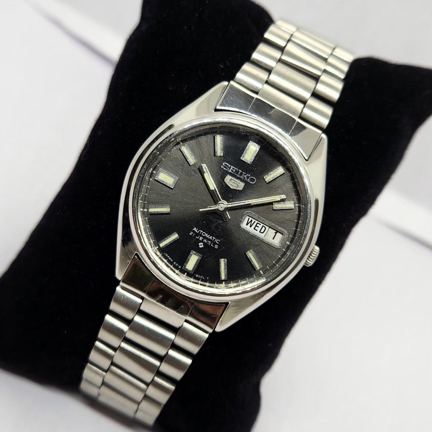 Vintage 1971 Original Seiko 5 Automatic 6119-8000 Black face 21 Jewels Day-Date Japanese Men's Wrist Watch OG208