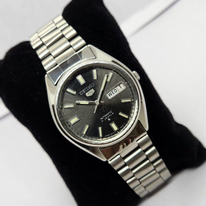 Vintage 1971 Original Seiko 5 Automatic 6119-8000 Black face 21 Jewels Day-Date Japanese Men's Wrist Watch OG208