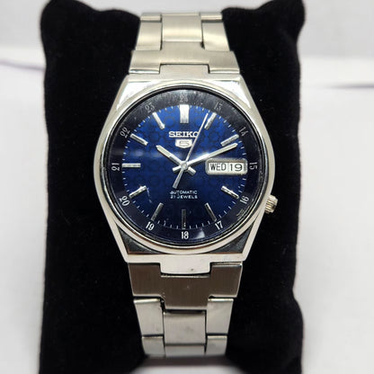 Vintage 1980 Original Seiko 5 Automatic 7S26 Blue face 21 Jewels Day-Date Japanese Men's Wrist Watch OG209