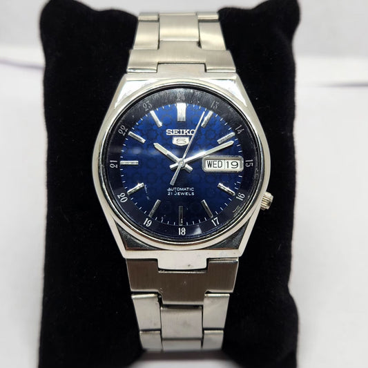 Vintage 1980 Original Seiko 5 Automatic 7S26 Blue face 21 Jewels Day-Date Japanese Men's Wrist Watch OG209