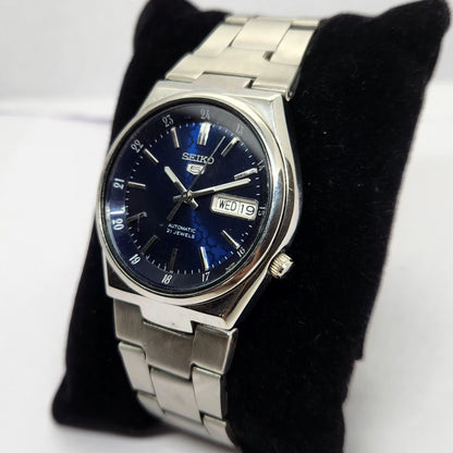 Vintage 1980 Original Seiko 5 Automatic 7S26 Blue face 21 Jewels Day-Date Japanese Men's Wrist Watch OG209