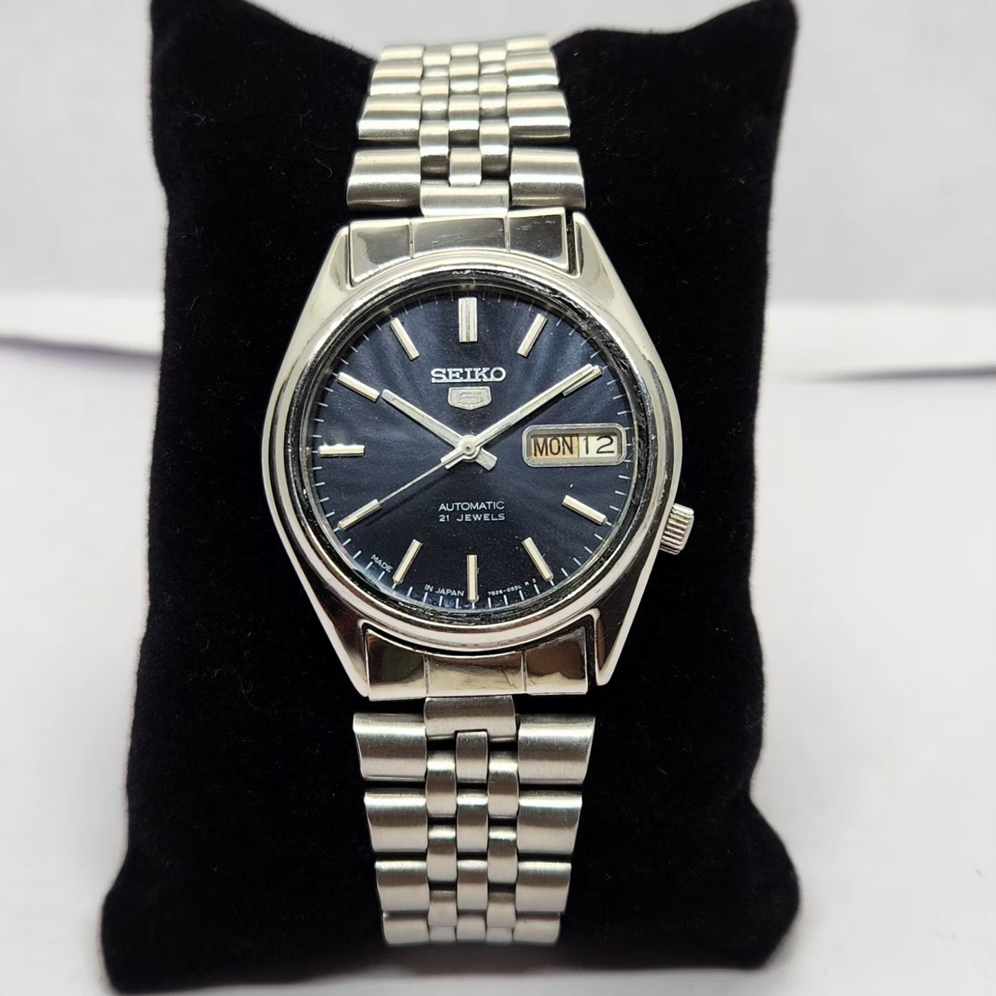 Vintage 1980 Original Seiko 5 Automatic 7s26-3100 Blue face 17 Jewels Day-Date Japanese Men's Wrist Watch OG211