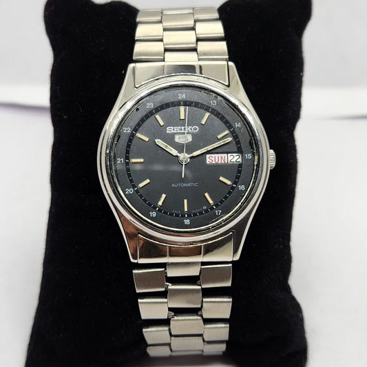 Vintage 1985 Original Seiko 5 Automatic 6309-523A Black 17 Jewels Day-Date Japanese Men's Wrist Watch OG212