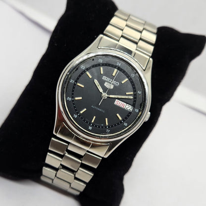Vintage 1985 Original Seiko 5 Automatic 6309-523A Black 17 Jewels Day-Date Japanese Men's Wrist Watch OG212