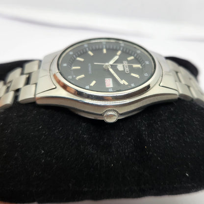 Vintage 1985 Original Seiko 5 Automatic 6309-523A Black 17 Jewels Day-Date Japanese Men's Wrist Watch OG212