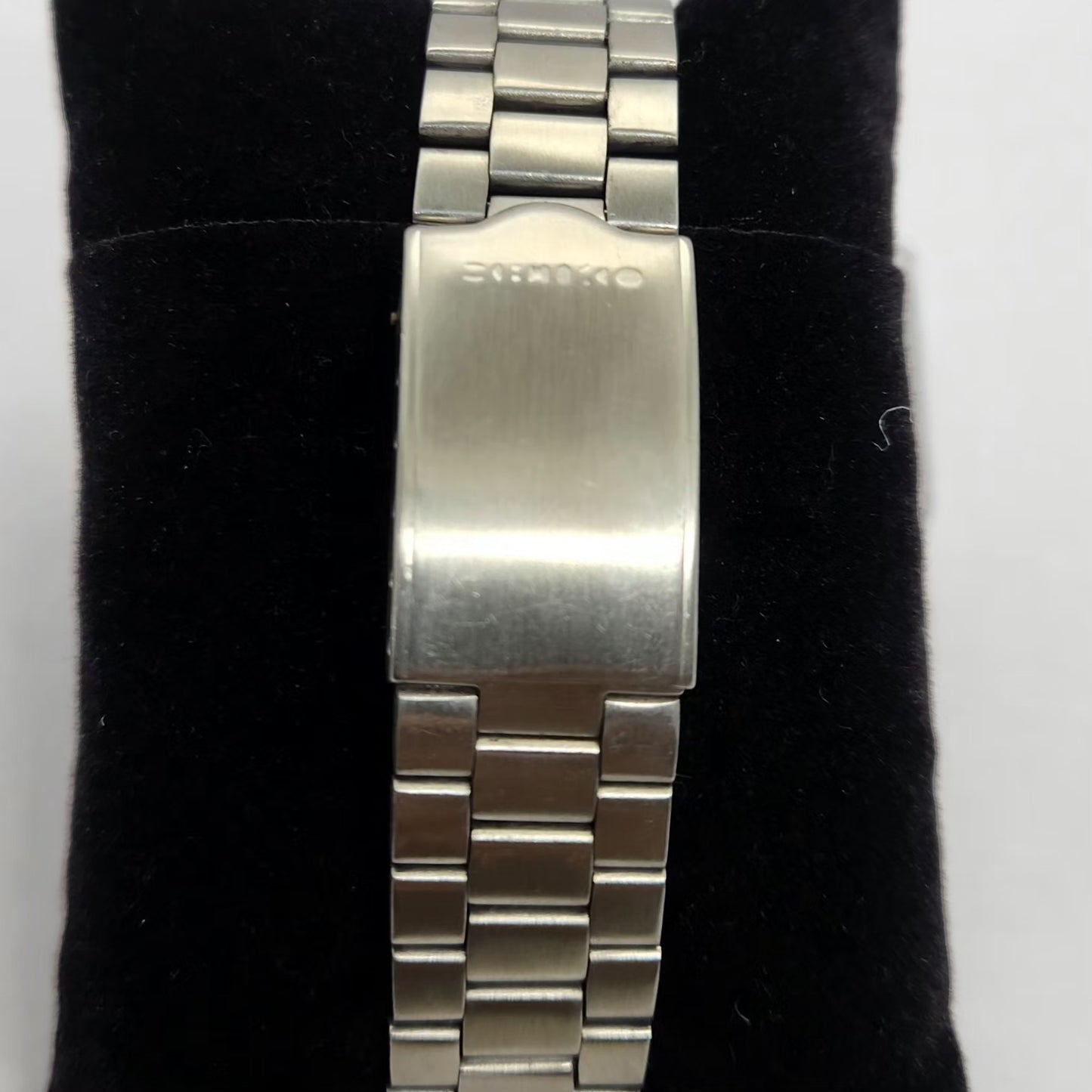 Vintage 1985 Original Seiko 5 Automatic 6309-523A Black 17 Jewels Day-Date Japanese Men's Wrist Watch OG212