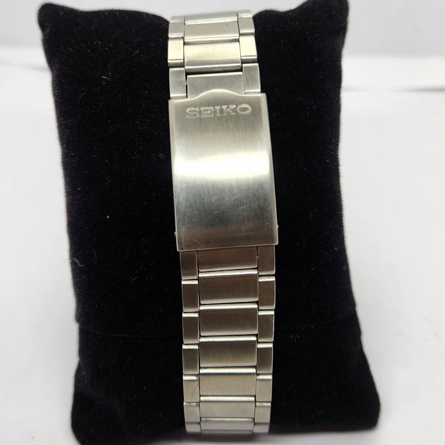 Vintage 1981 Original Seiko 5 Automatic 6309-8230 Black face Day-Date SNXS79K1 Men's Wrist Watch OG215