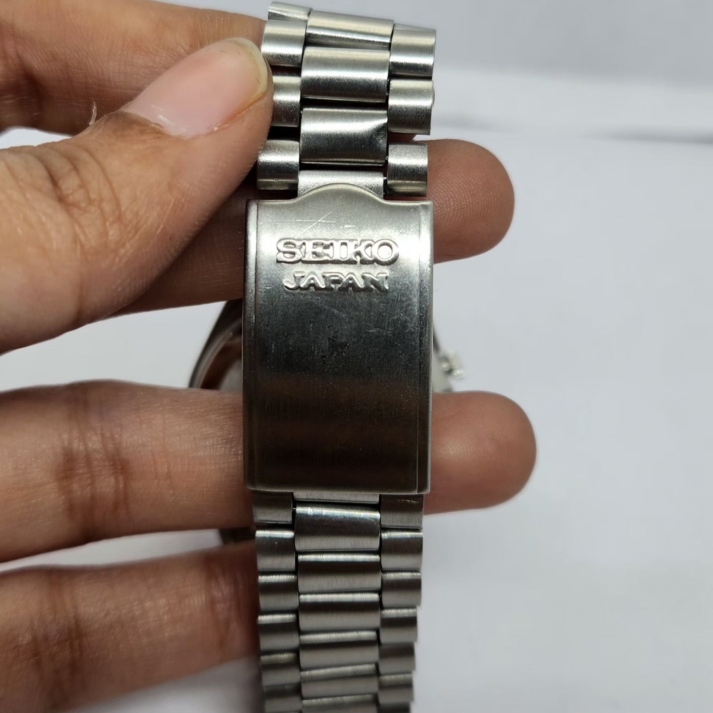 Vintage 1980 Original Seiko 5 Automatic 7009-876A Blue face 17 Jewels Day-Date Japanese Men's Wrist Watch OG216