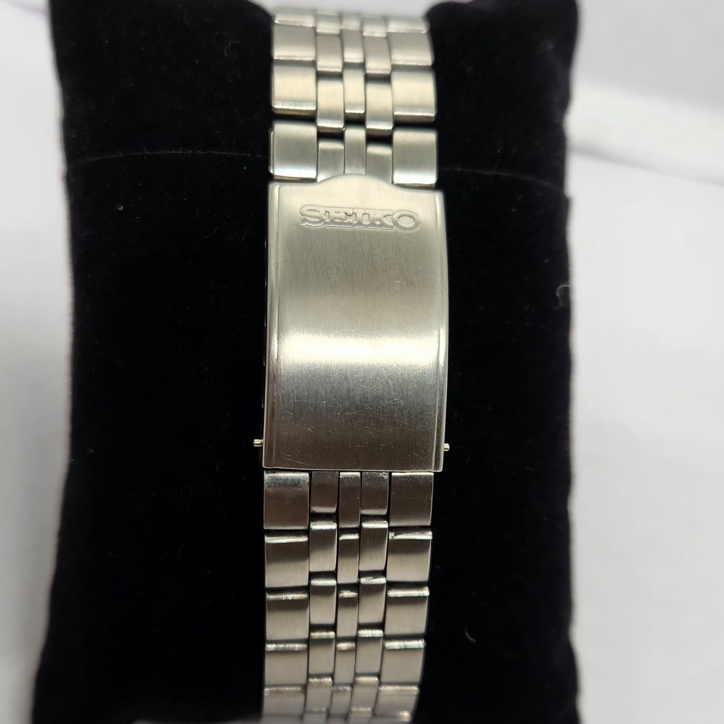 Vintage 1983 Original Seiko 5 Automatic 7009-3740 Salamon face 17 Jewels Day-Date Japanese Men's Wrist Watch OG217