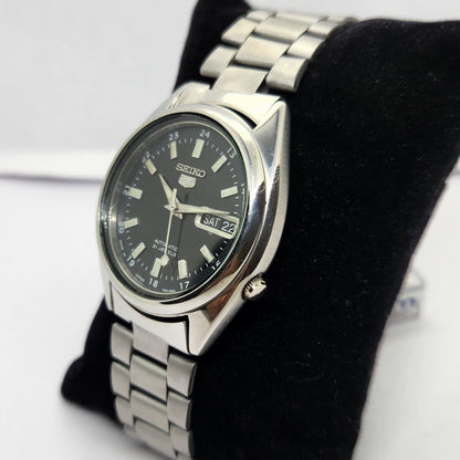 Vintage 1981 Original Seiko 5 Automatic 7S26-03E0 Black face 21 Jewels Day-Date Japanese Men's Wrist Watch OG218