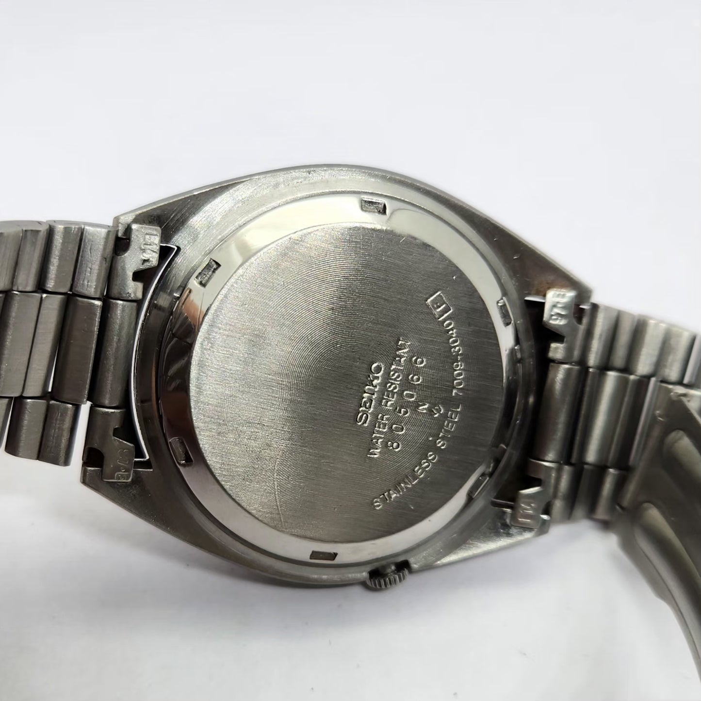 Vintage 1983 Original Seiko 5 Automatic 7009-3040 Silver face 17 Jewels Day-Date Japanese Men's Wrist Watch OG219