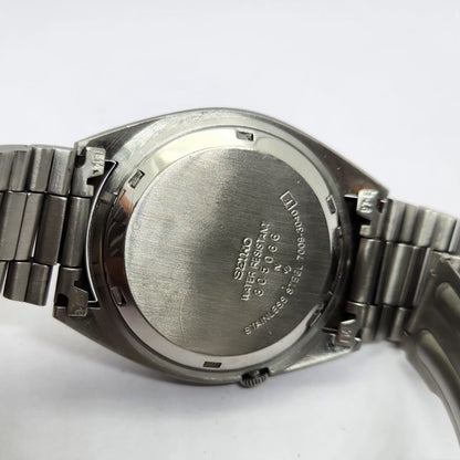 Vintage 1983 Original Seiko 5 Automatic 7009-3040 Silver face 17 Jewels Day-Date Japanese Men's Wrist Watch OG219