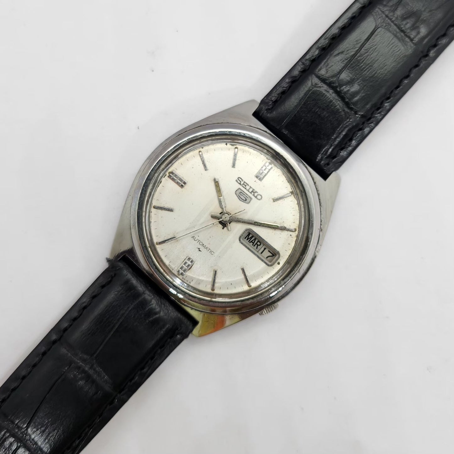 Vintage 1984 Original Seiko 5 Automatic 7009-8750 Silver Face 17 Jewels Day-Date Japanese Men's Wrist Watch OG221