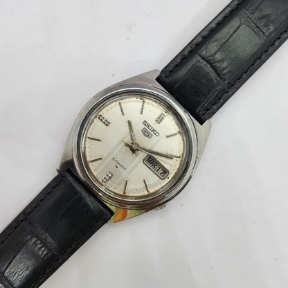 Vintage 1984 Original Seiko 5 Automatic 7009-8750 Silver Face 17 Jewels Day-Date Japanese Men's Wrist Watch OG221