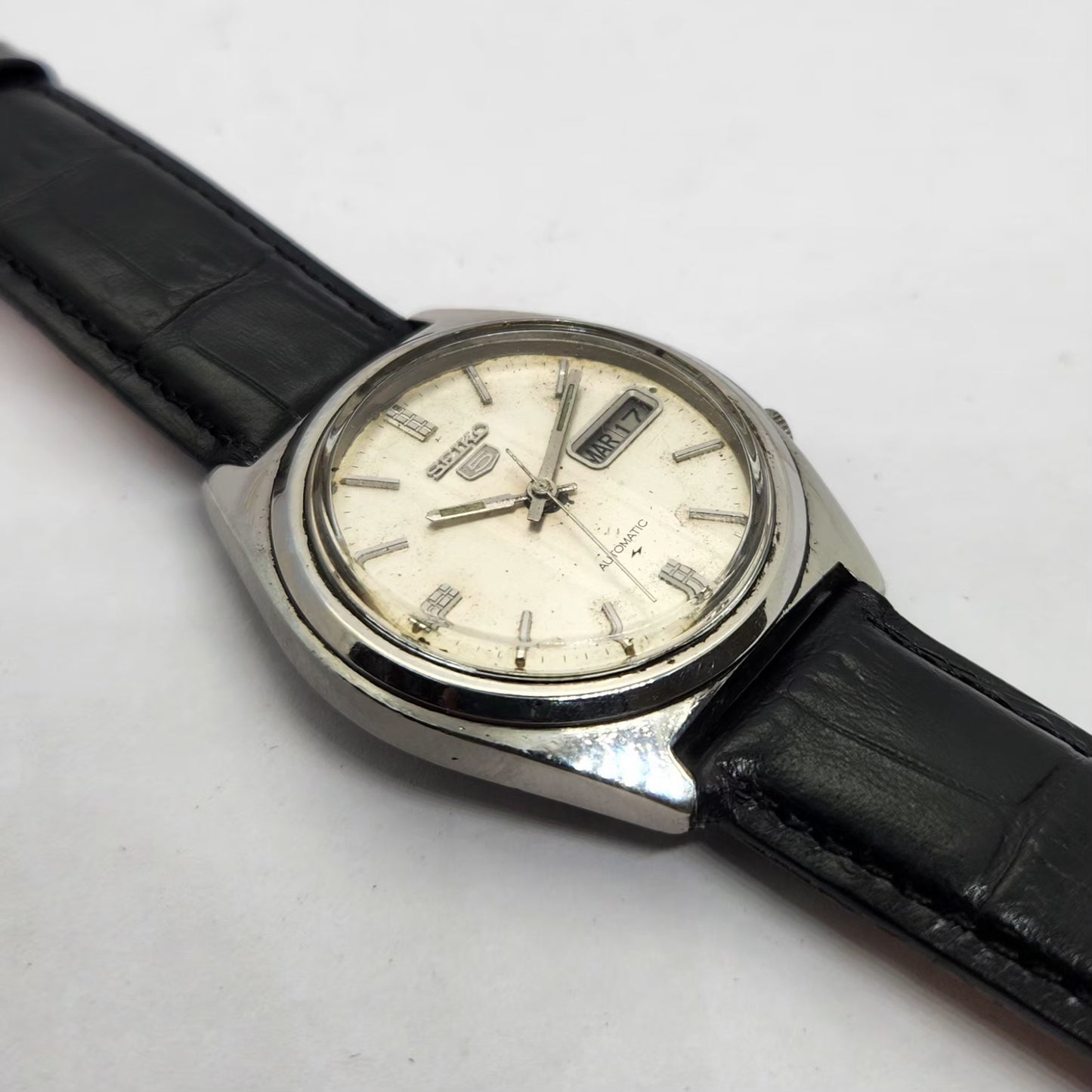 Vintage 1984 Original Seiko 5 Automatic 7009-8750 Silver Face 17 Jewels Day-Date Japanese Men's Wrist Watch OG221