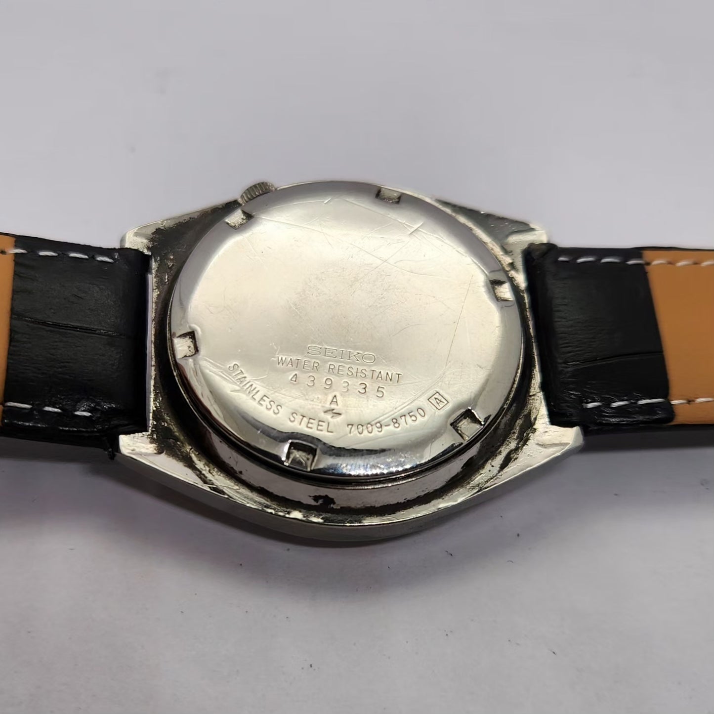 Vintage 1984 Original Seiko 5 Automatic 7009-8750 Silver Face 17 Jewels Day-Date Japanese Men's Wrist Watch OG221