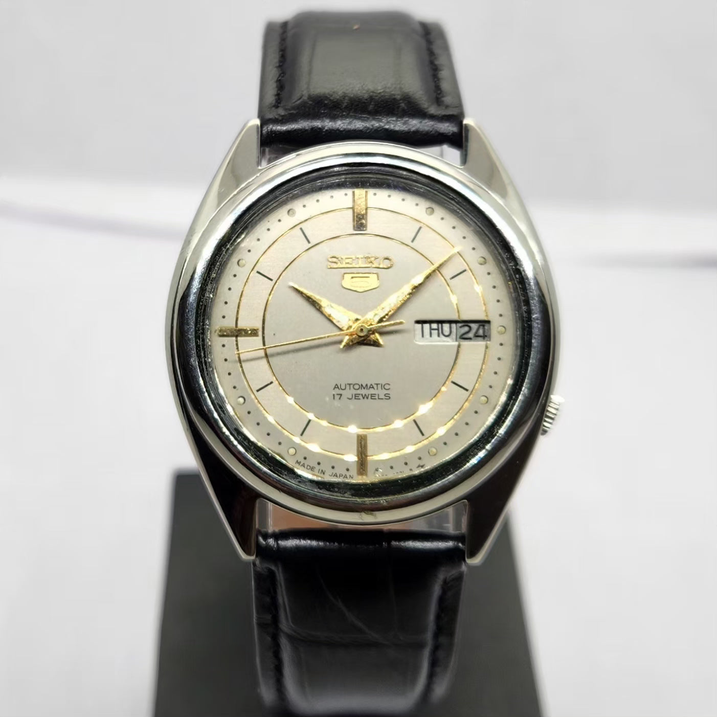 Vintage 1976 Original Seiko 5 Automatic 7009-3040 Grey Face 17 Jewels Day-Date Japanese Men's Wrist Watch OG222