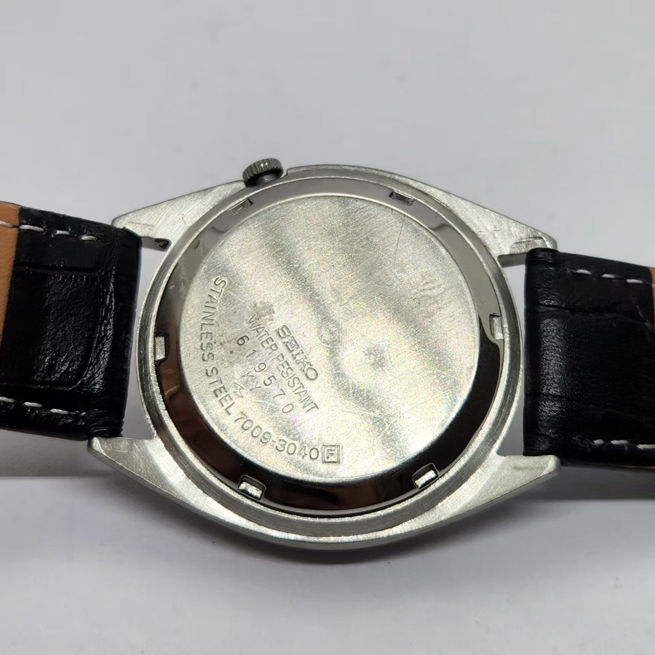 Vintage 1976 Original Seiko 5 Automatic 7009-3040 Grey Face 17 Jewels Day-Date Japanese Men's Wrist Watch OG222